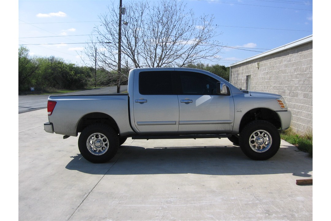 Nissan titan with lift for sale #4